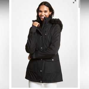 MK Size S winter jacket, fur hood